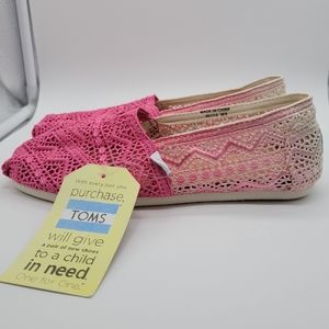 Toms Crochet Women's Classic Flat Shoes Size 8